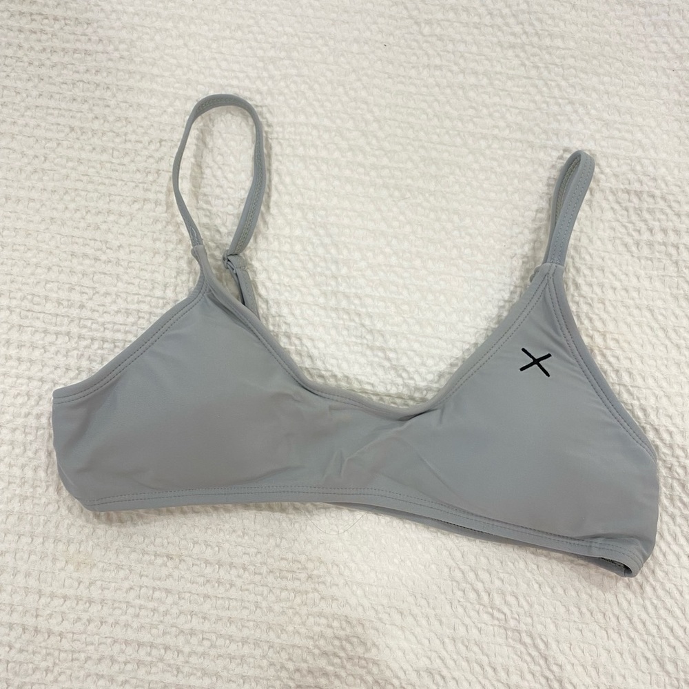 Boutine LA bikini top